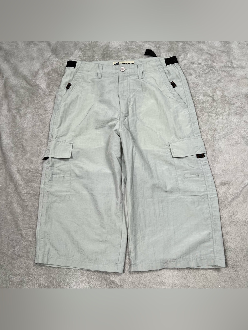 Vintage Point Zero Nylon Baggy Cargo Shorts Mens 34 Gray Capris Gorpcore Y2K